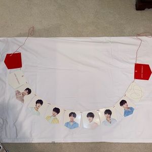 ASSORTED Official BTS Tour Merch - 8 items